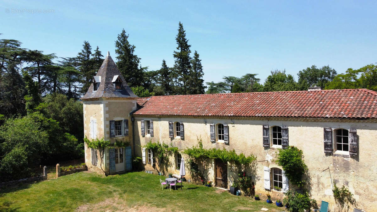 02 aerial - Maison à VIC-FEZENSAC