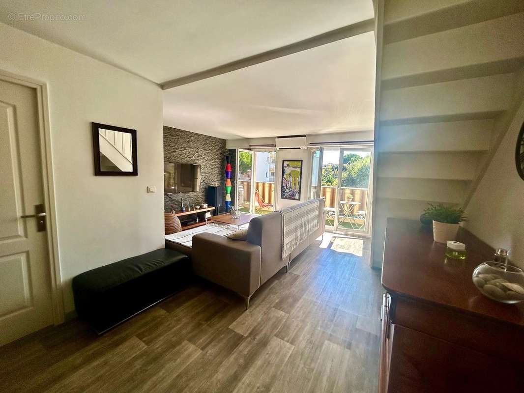 Appartement à CAGNES-SUR-MER