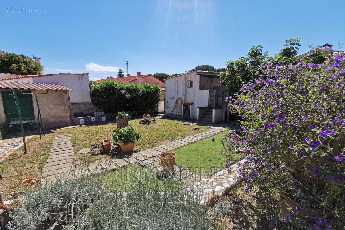 Maison à SAINT-CYPRIEN