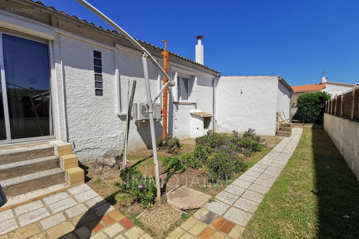 Maison à SAINT-CYPRIEN