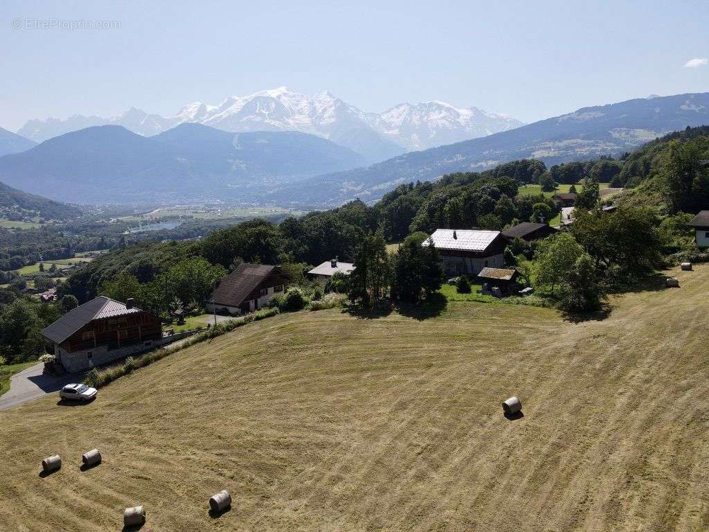 Terrain à SALLANCHES