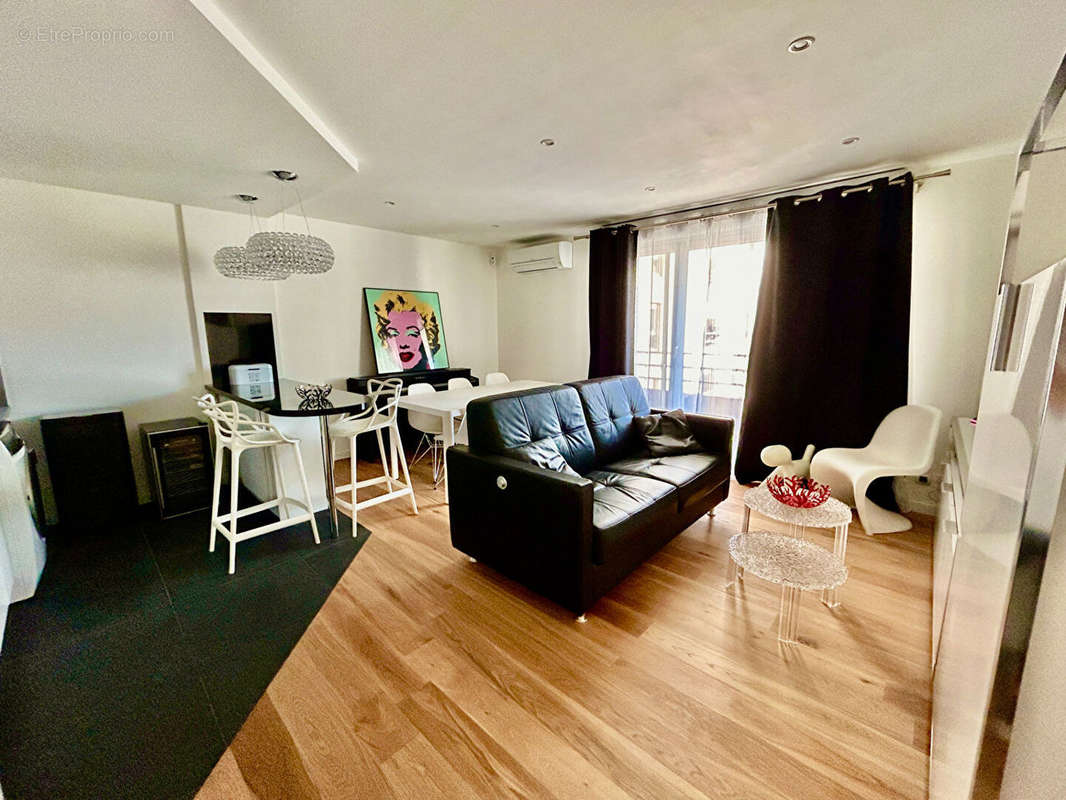 Appartement à AIX-EN-PROVENCE