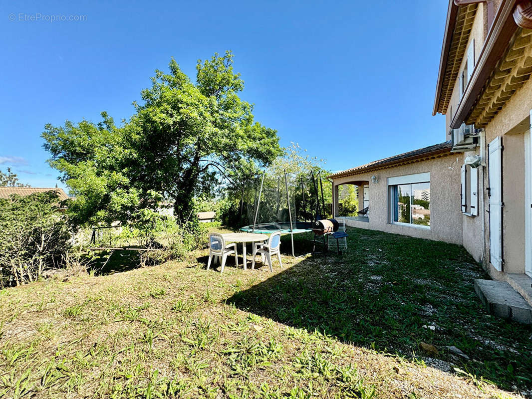 Maison à BAGNOLS-SUR-CEZE