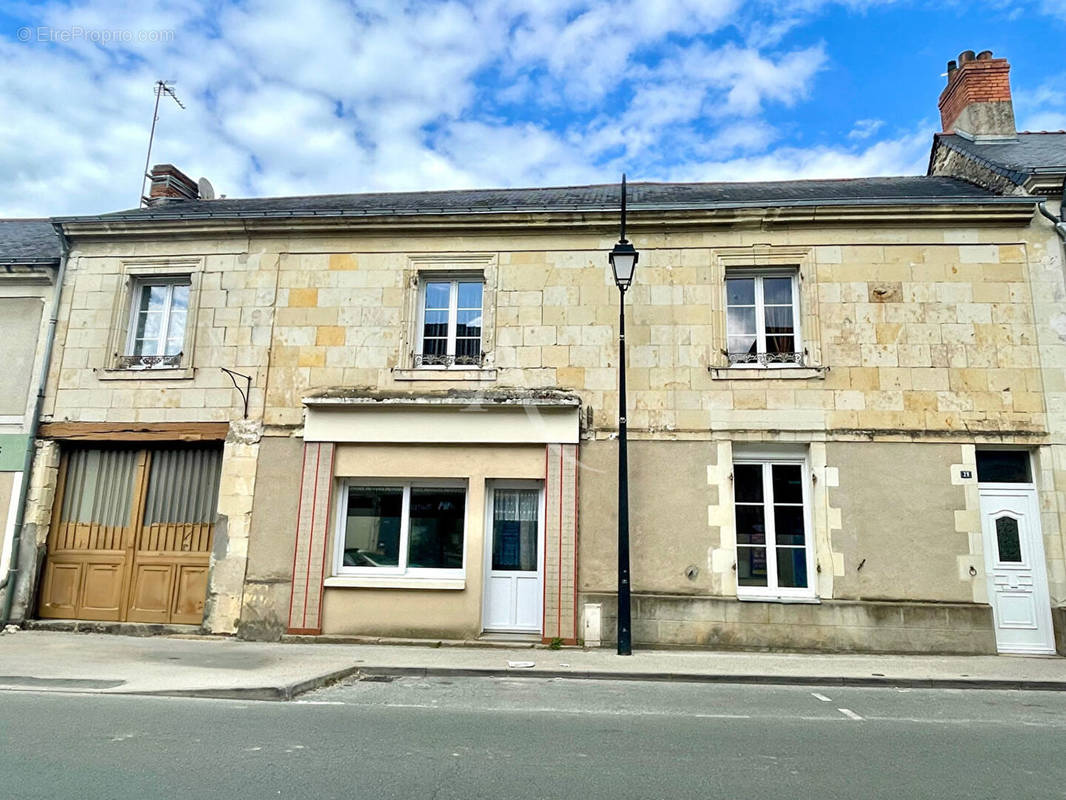 Maison à BRISSAC-QUINCE