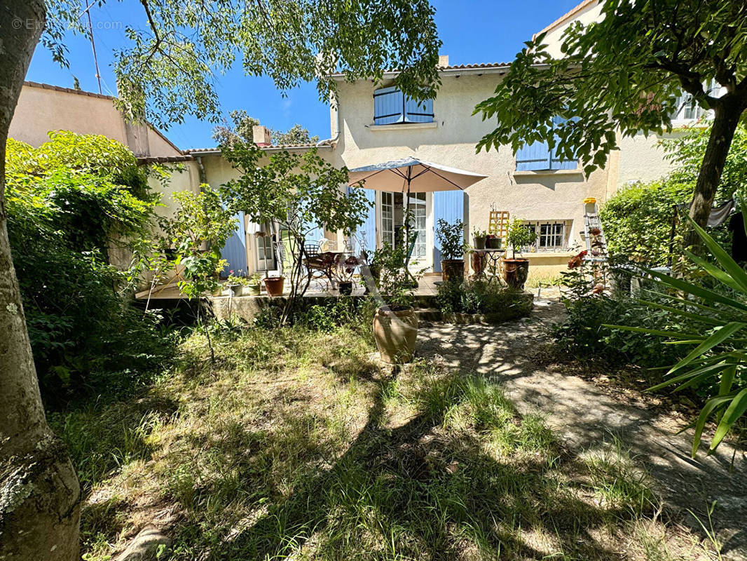 Maison à NIMES