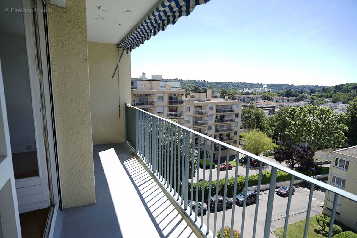 Appartement à FONTAINES-SUR-SAONE