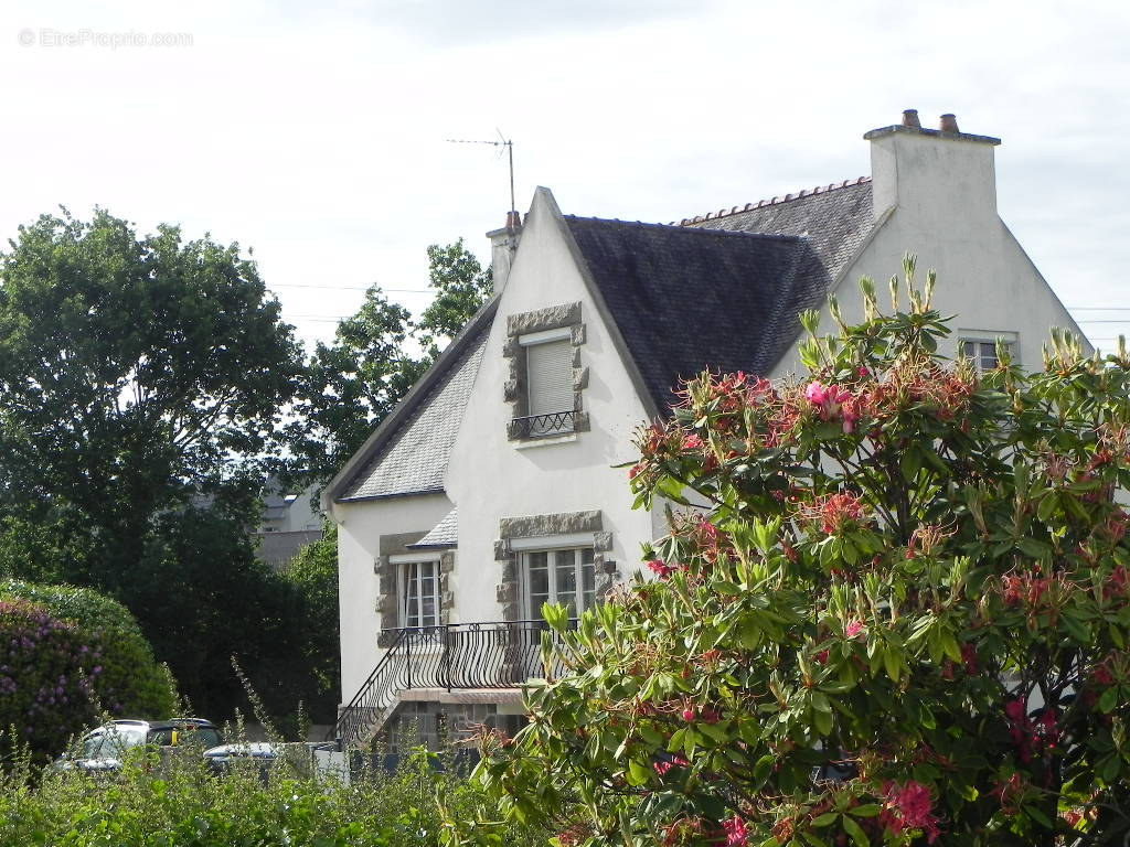 Maison à SAINT-MARTIN-DES-CHAMPS