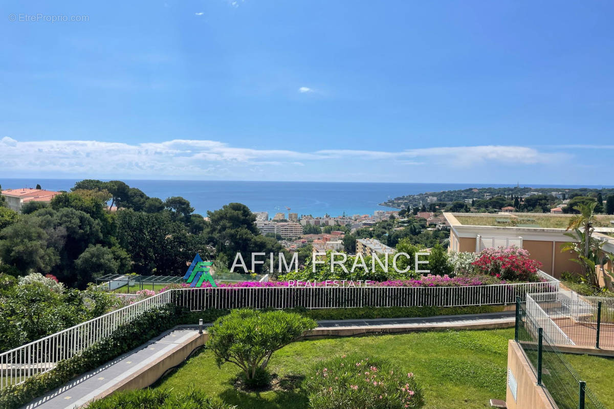 Appartement à ROQUEBRUNE-CAP-MARTIN