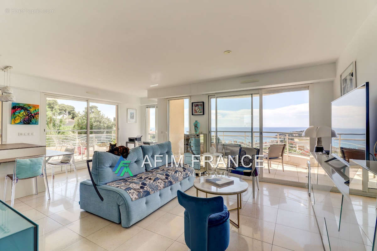 Appartement à ROQUEBRUNE-CAP-MARTIN