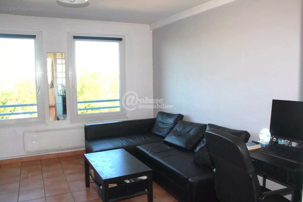 Appartement à MARSEILLE-8E