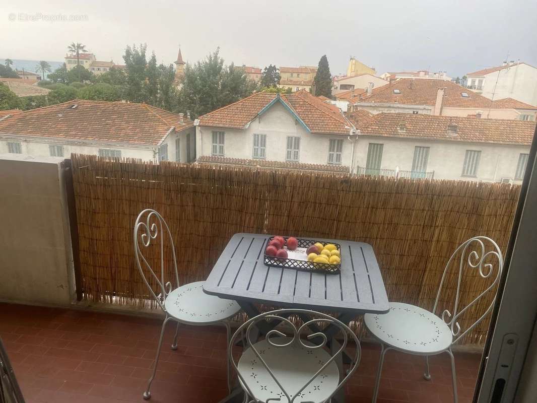 Appartement à CAGNES-SUR-MER