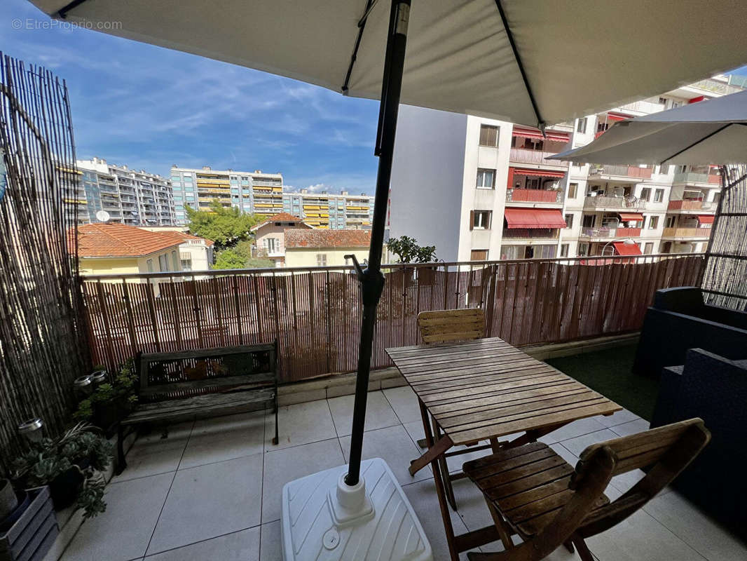 Appartement à NICE