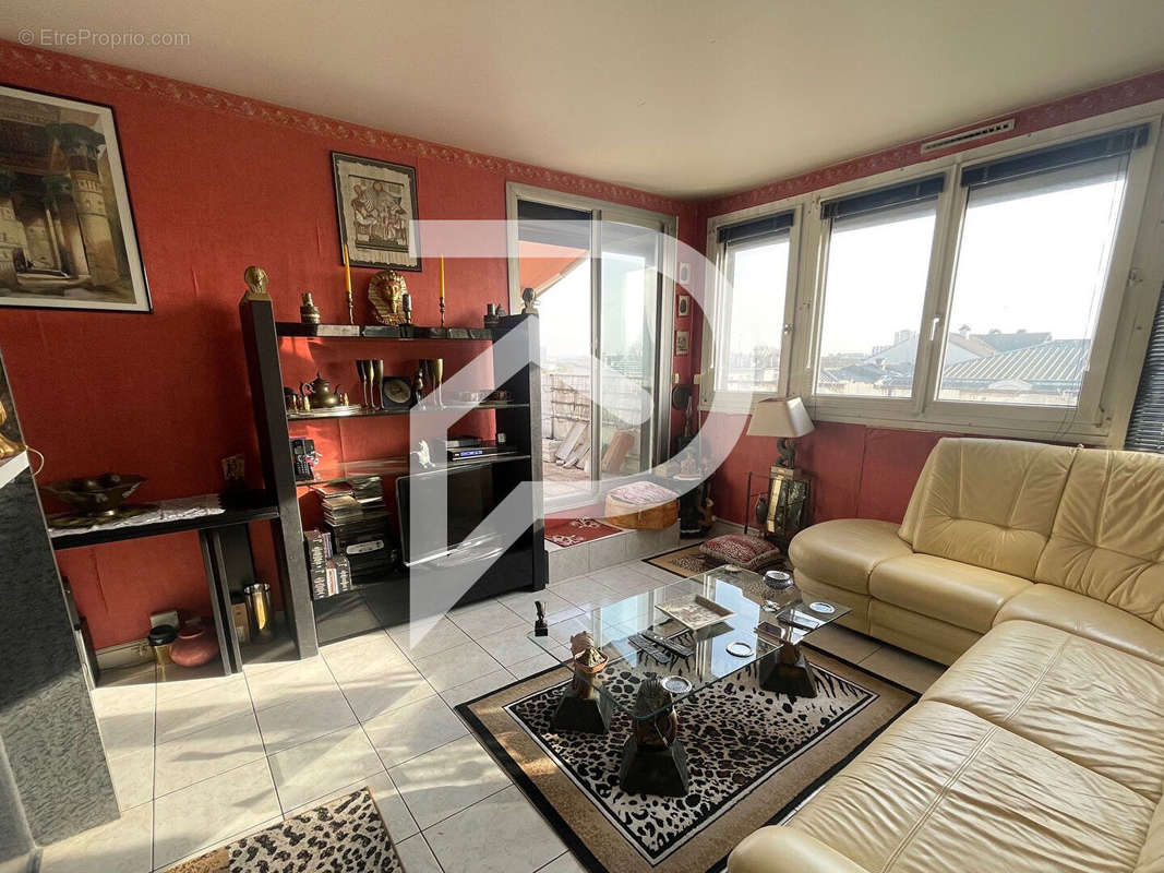 Appartement à MAISONS-ALFORT