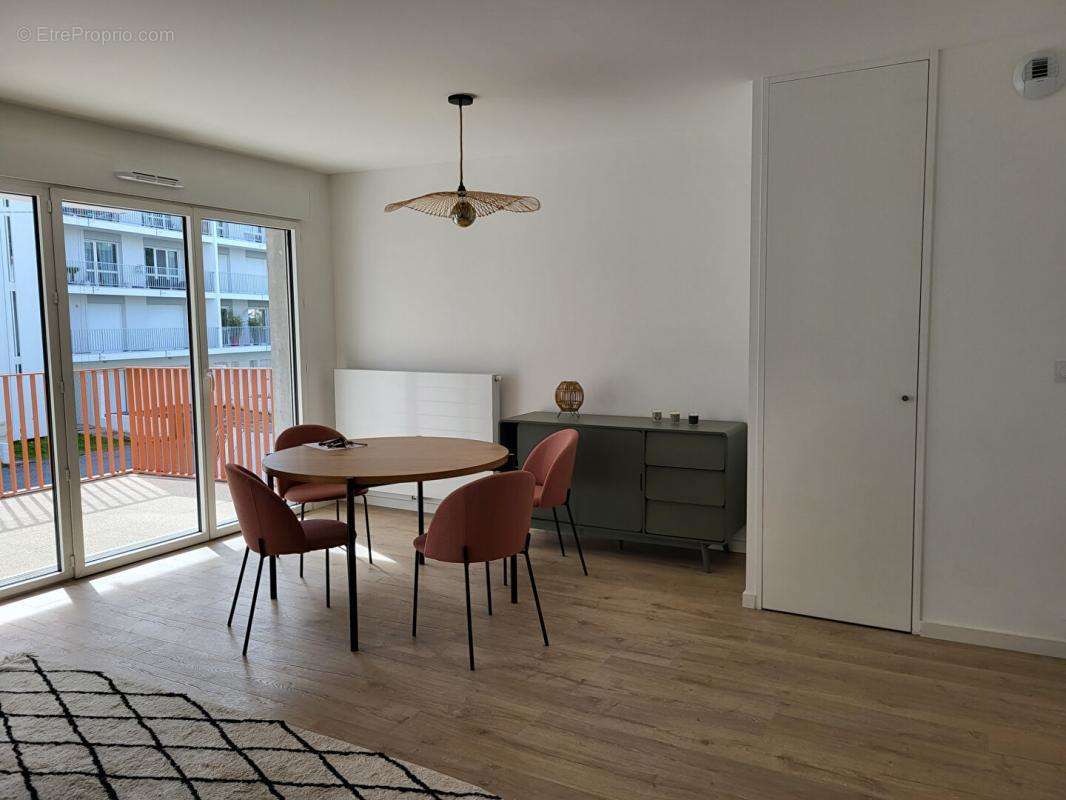 Appartement à BORDEAUX