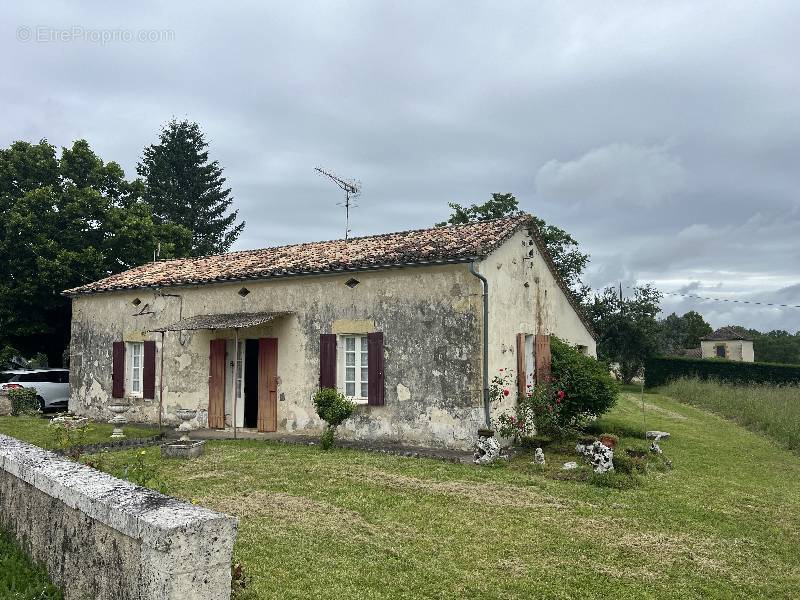 Maison à SAINT-CERNIN-DE-LABARDE