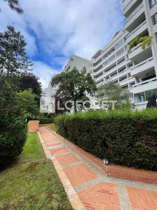 Appartement à BOULOGNE-BILLANCOURT