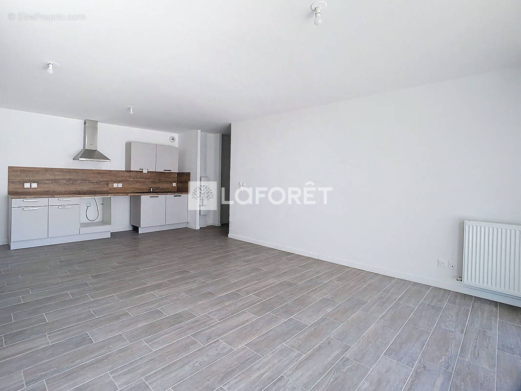 Appartement à MONTEUX