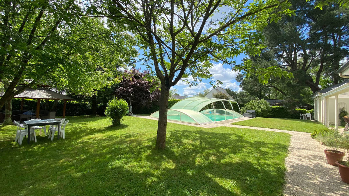 Maison à LA CHAPELLE-SUR-ERDRE