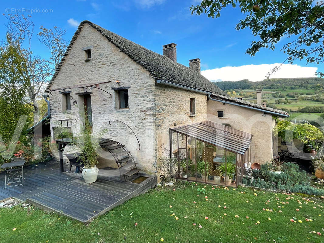 Maison à CLUNY