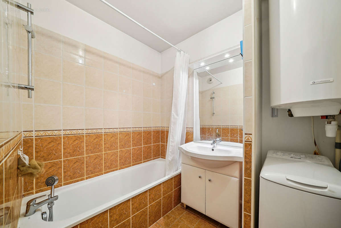 Appartement à LYON-7E