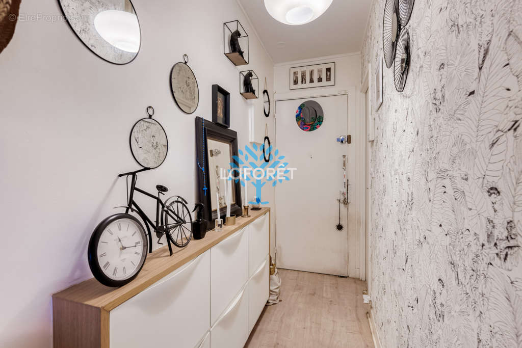 Appartement à PARIS-20E