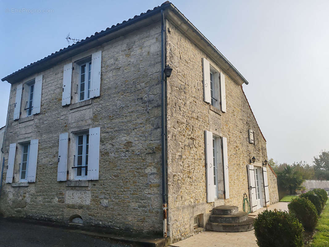 Maison à PISSOTTE