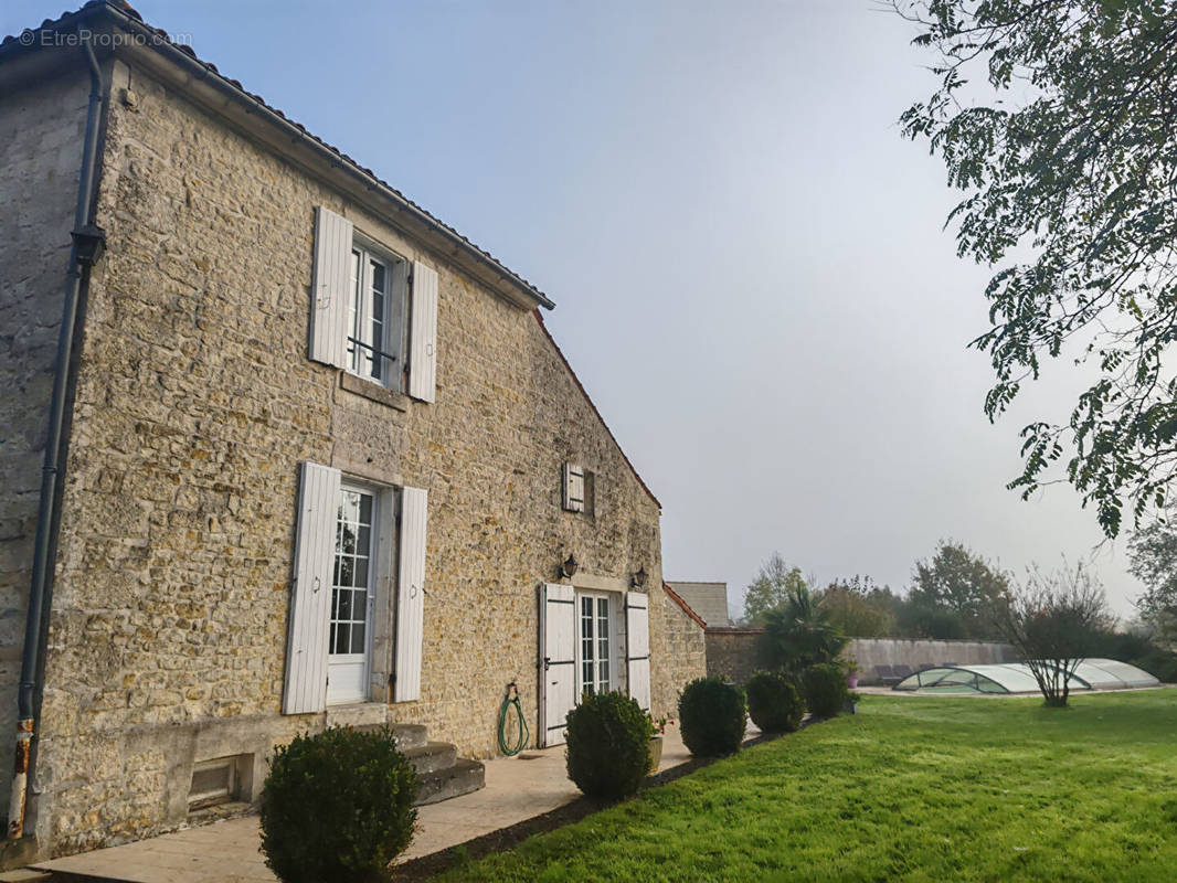 Maison à PISSOTTE