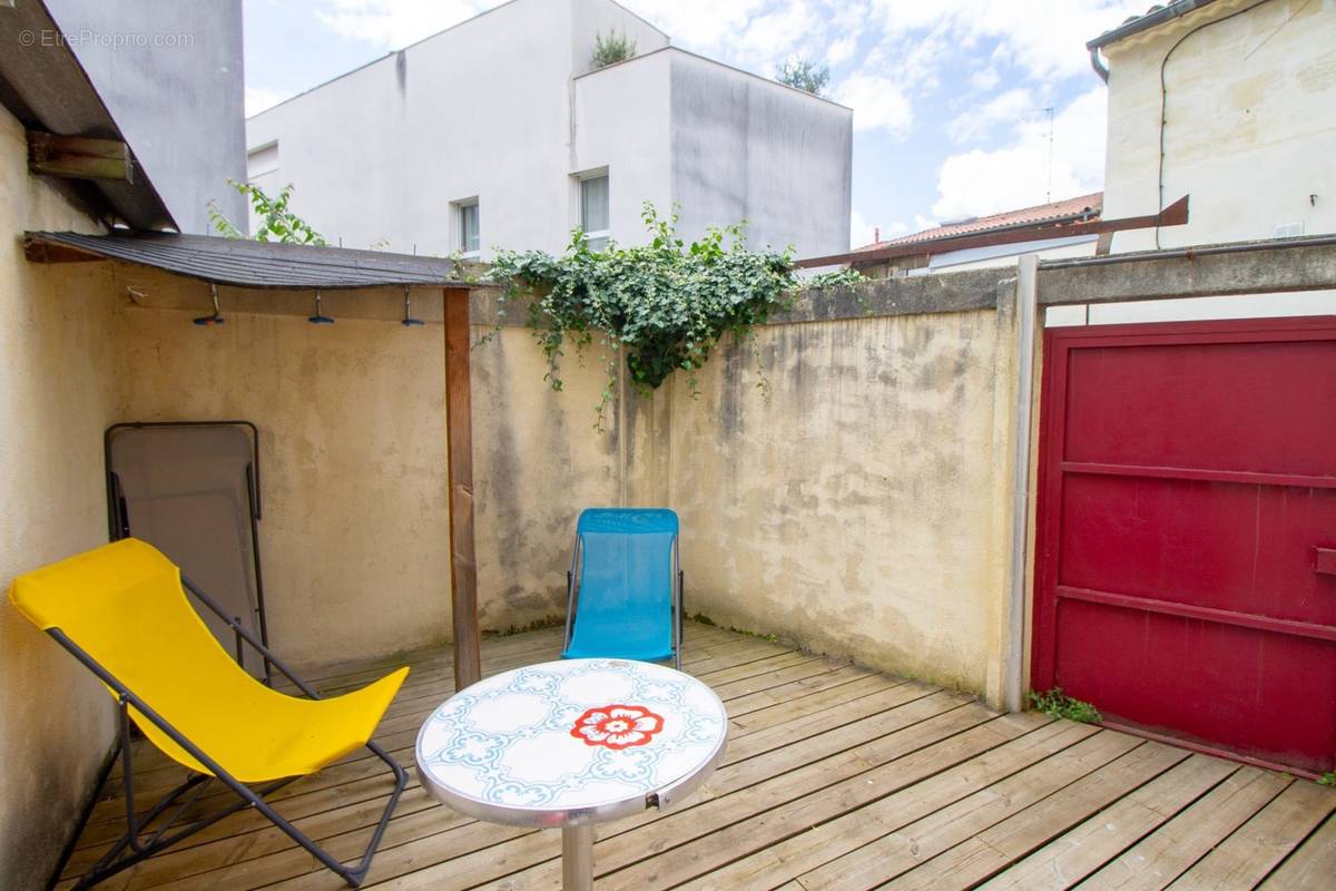 Appartement à BORDEAUX