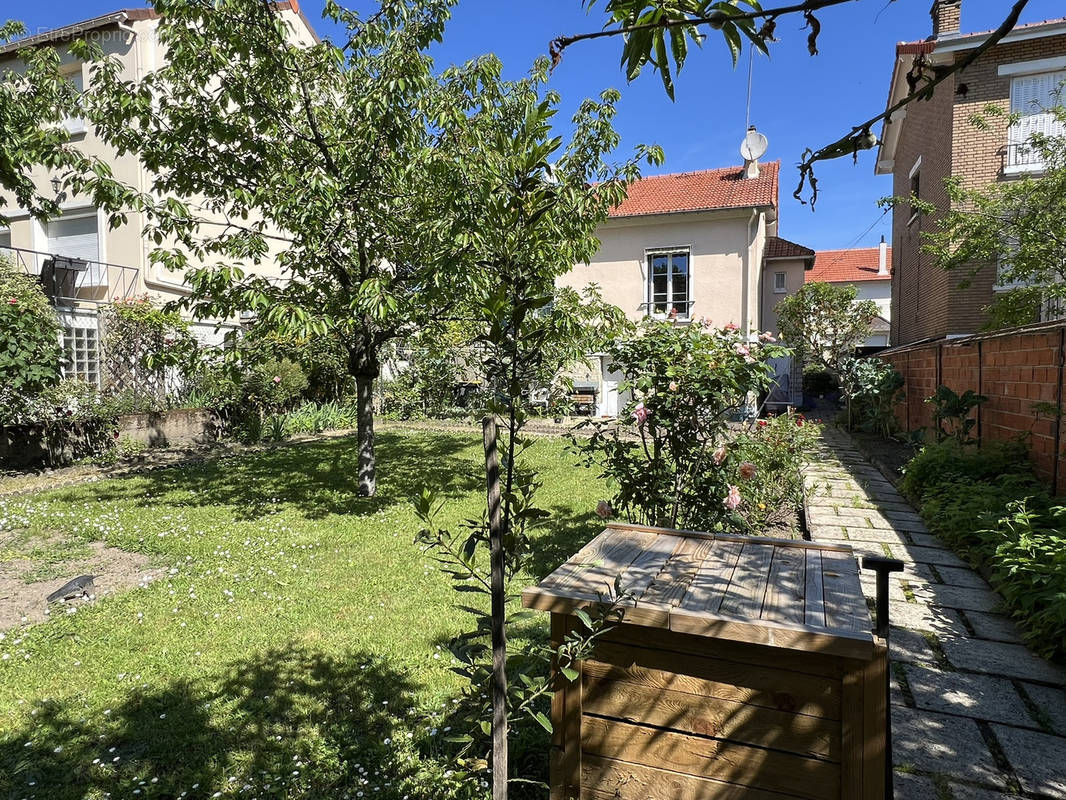 Maison à MAISONS-ALFORT