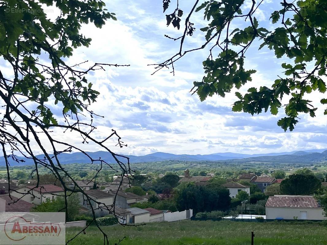 Terrain à BARJAC