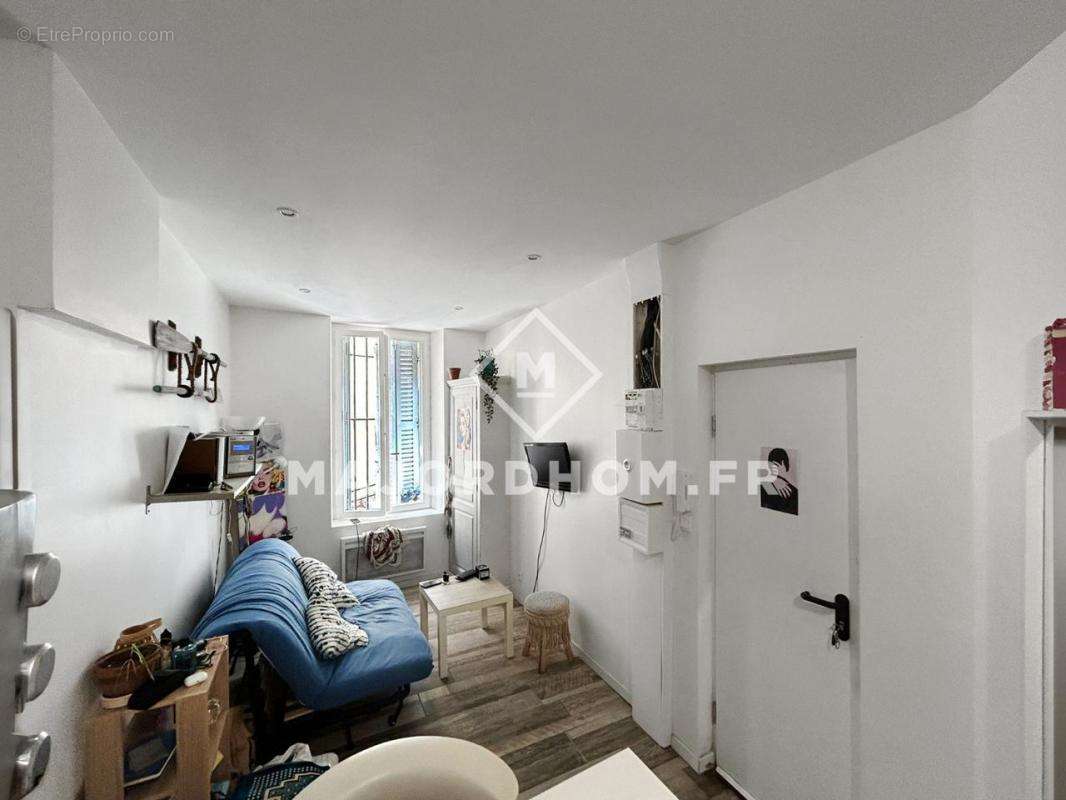 Appartement à MARSEILLE-2E