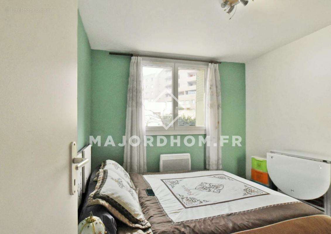 Appartement à MARSEILLE-9E