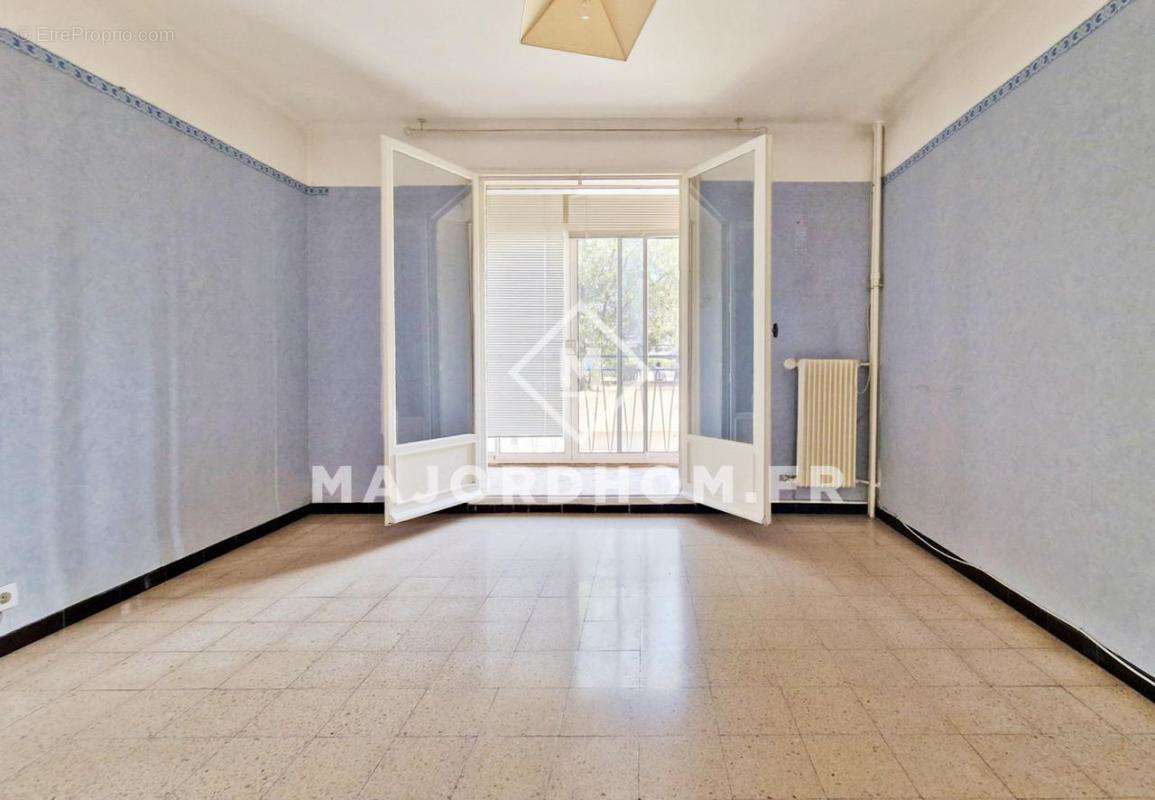 Appartement à MARSEILLE-9E