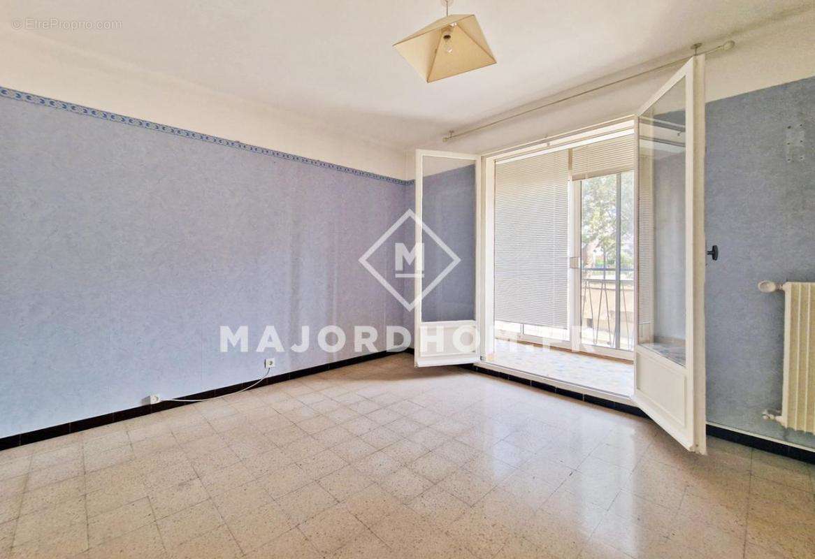 Appartement à MARSEILLE-9E