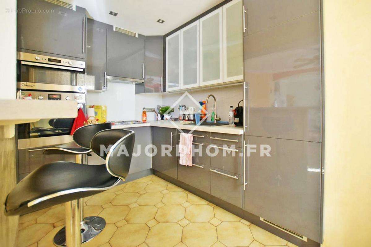 Appartement à MARSEILLE-9E