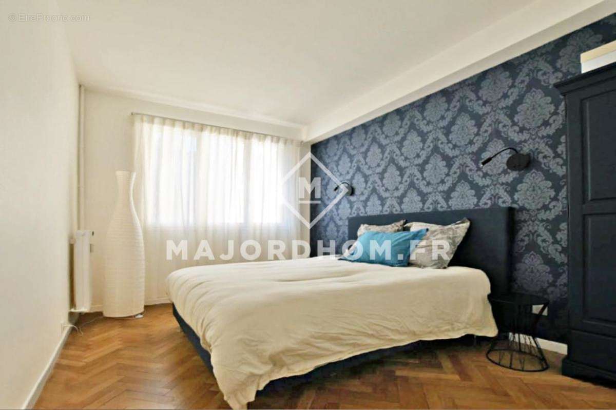 Appartement à MARSEILLE-6E