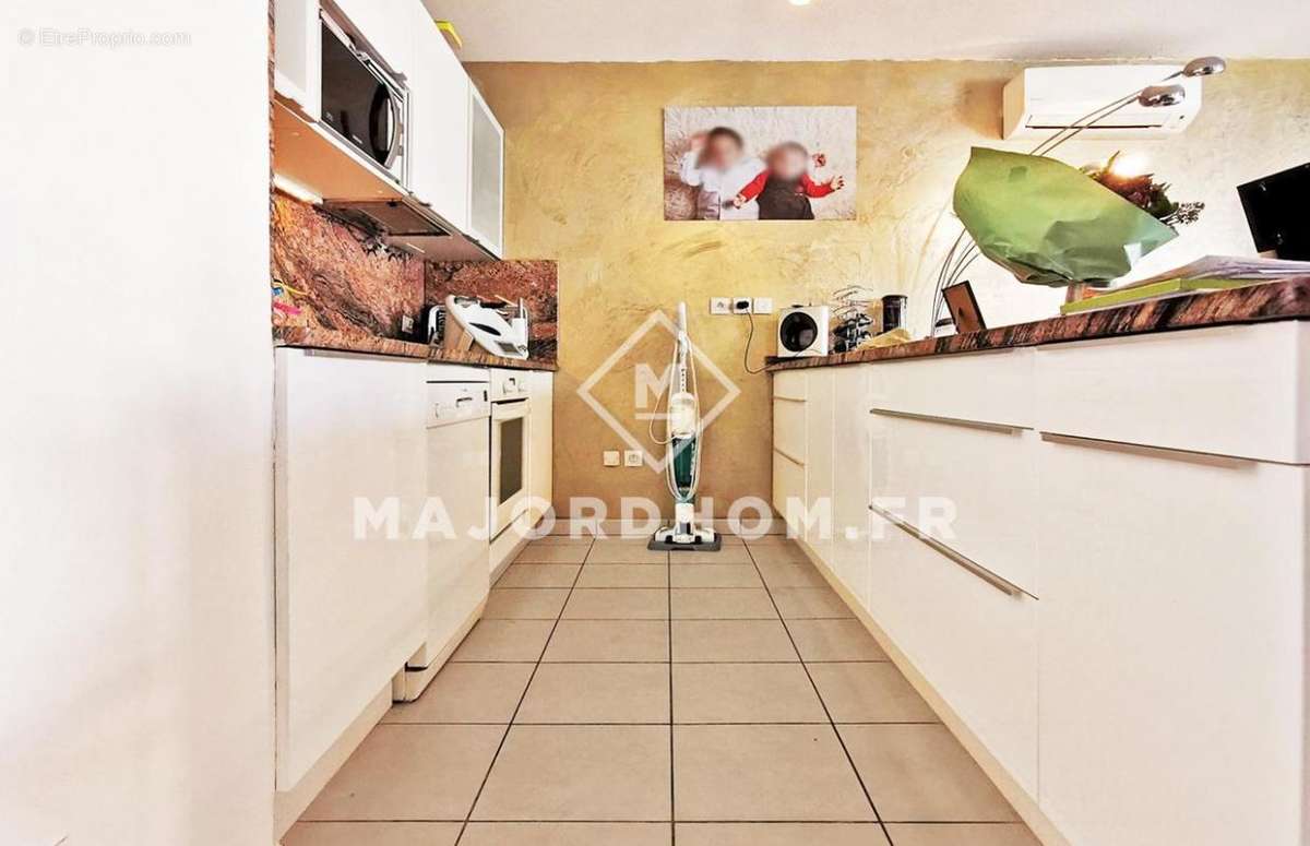 Appartement à MARSEILLE-12E