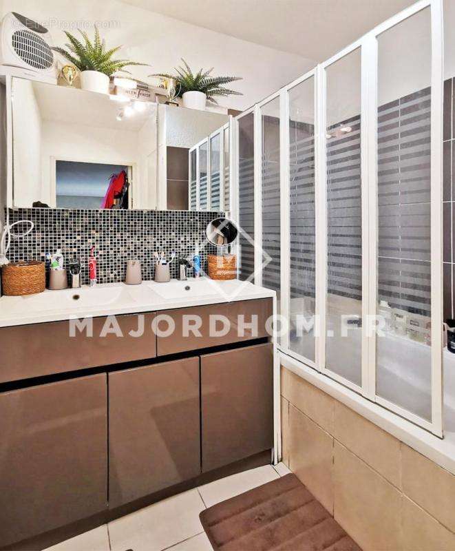 Appartement à MARSEILLE-12E