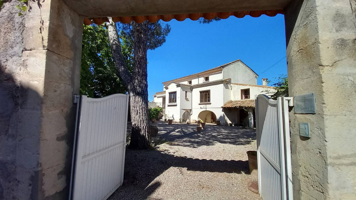 Maison à CABREROLLES