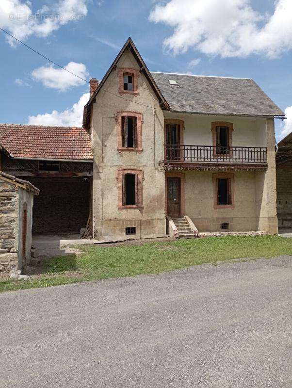 Maison à TOURNAY