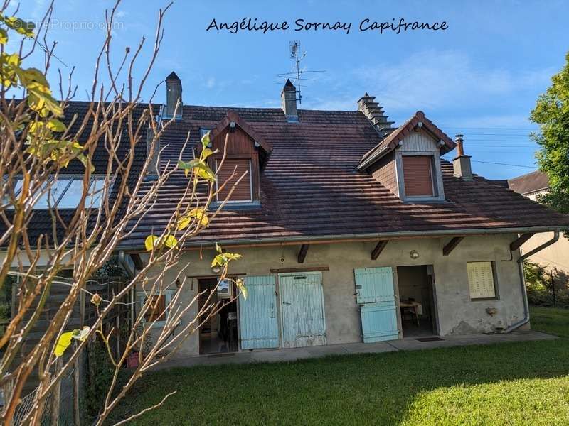 Maison à DESNES