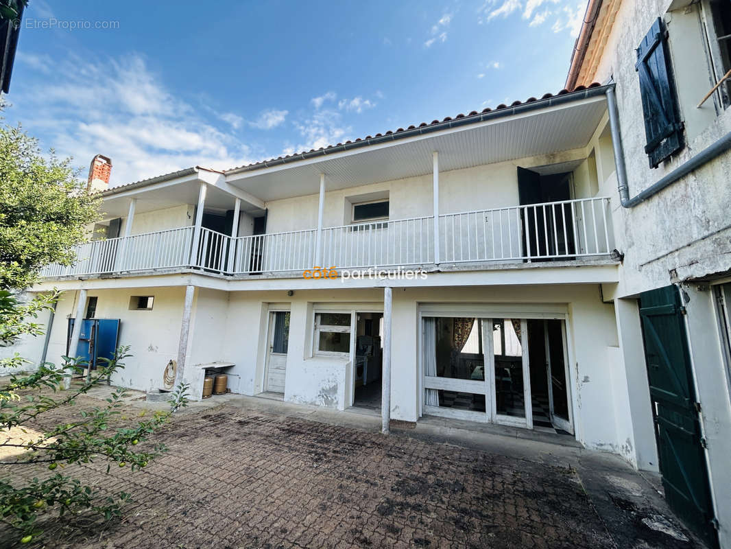 Maison à LE VERDON-SUR-MER