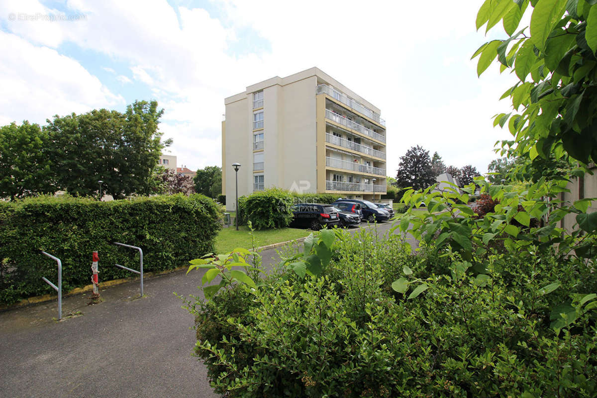 Appartement à ERMONT