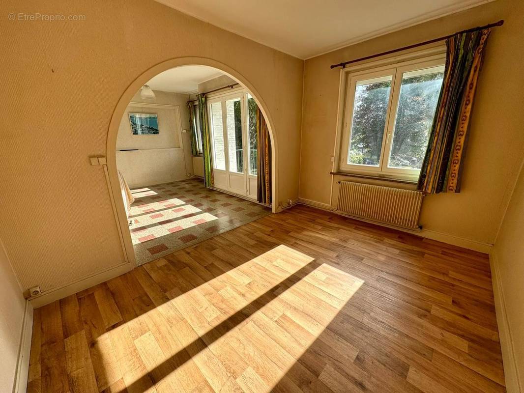   - Appartement à LA MADELEINE