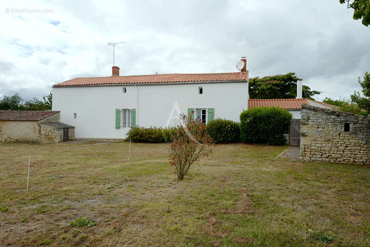 Maison à LA BRETONNIERE-LA-CLAYE