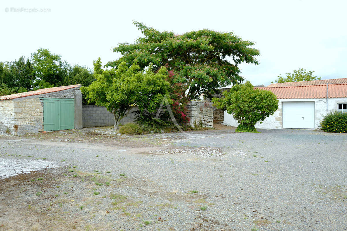 Maison à LA BRETONNIERE-LA-CLAYE