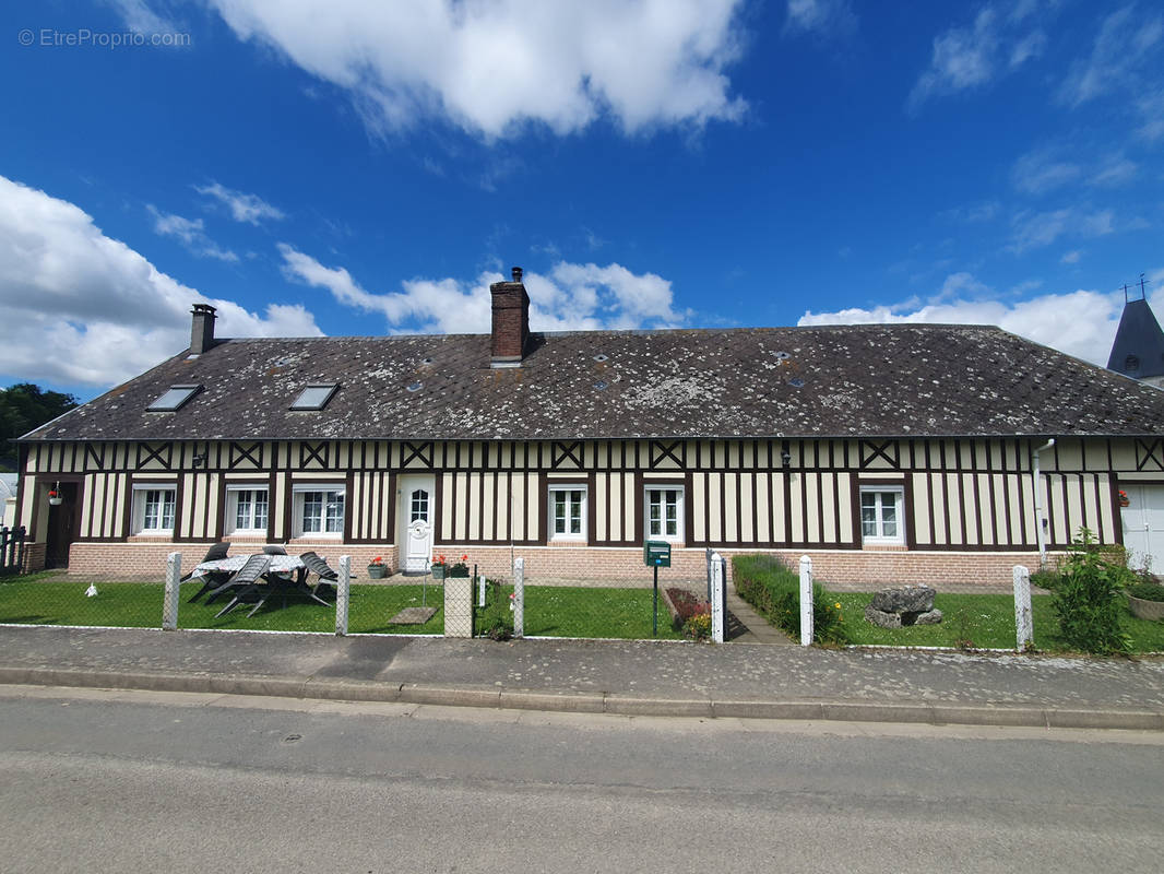 Maison à YVETOT