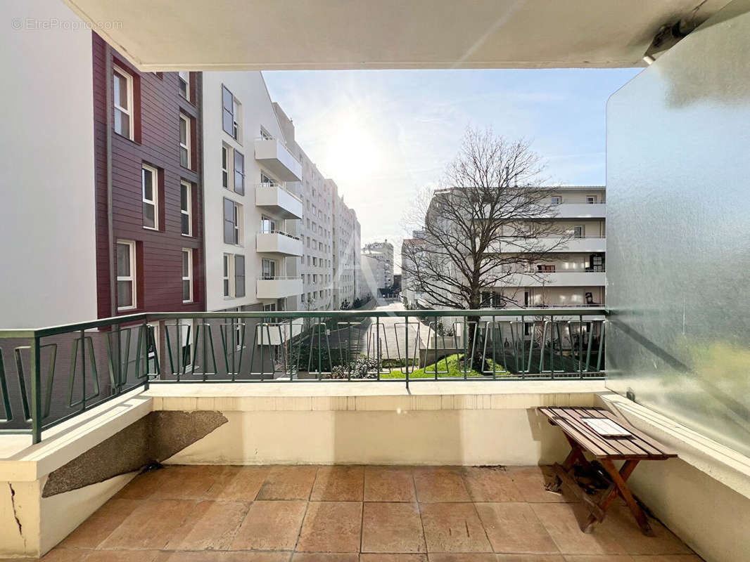 Appartement à NOGENT-SUR-MARNE