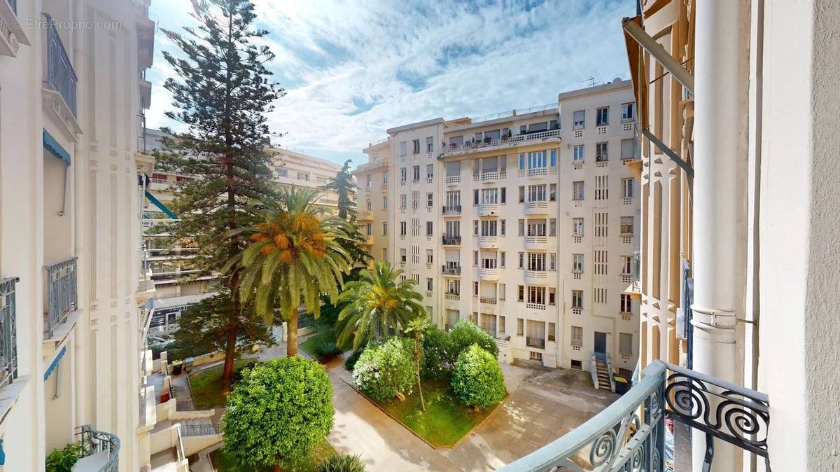 Appartement à NICE