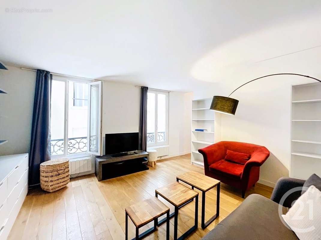 Appartement à PARIS-18E